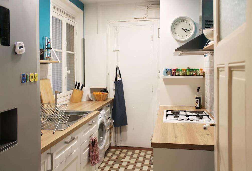 Paris Langeac Apartments Room photo
